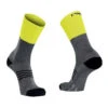 Chaussettes Hiver Northwave Extreme Pro Gris/Jaune 2 Chaussettes Hiver Northwave Extreme Pro Gris/Jaune -Vélo Offre Speciale chaussettes hiver northwave extreme pro gris jaune