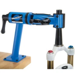 Pied De Réparation Park Tool PCS-12.2 à Fixer Sur Etabli 10 Pied De Réparation Park Tool PCS-12.2 à Fixer Sur Etabli -Vélo Offre Speciale pied de reparation park tool pcs 122 a fixer sur etabli 3