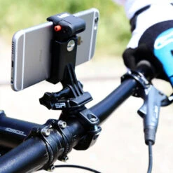 Support Téléphone SP Connect Universal Phone Mount Set -Vélo Offre Speciale support telephone sp connect universal phone mount set 2